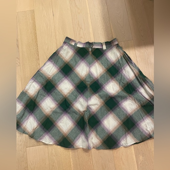 Jazzy A-line Skirt in Green Plaid - Picture 6 of 6